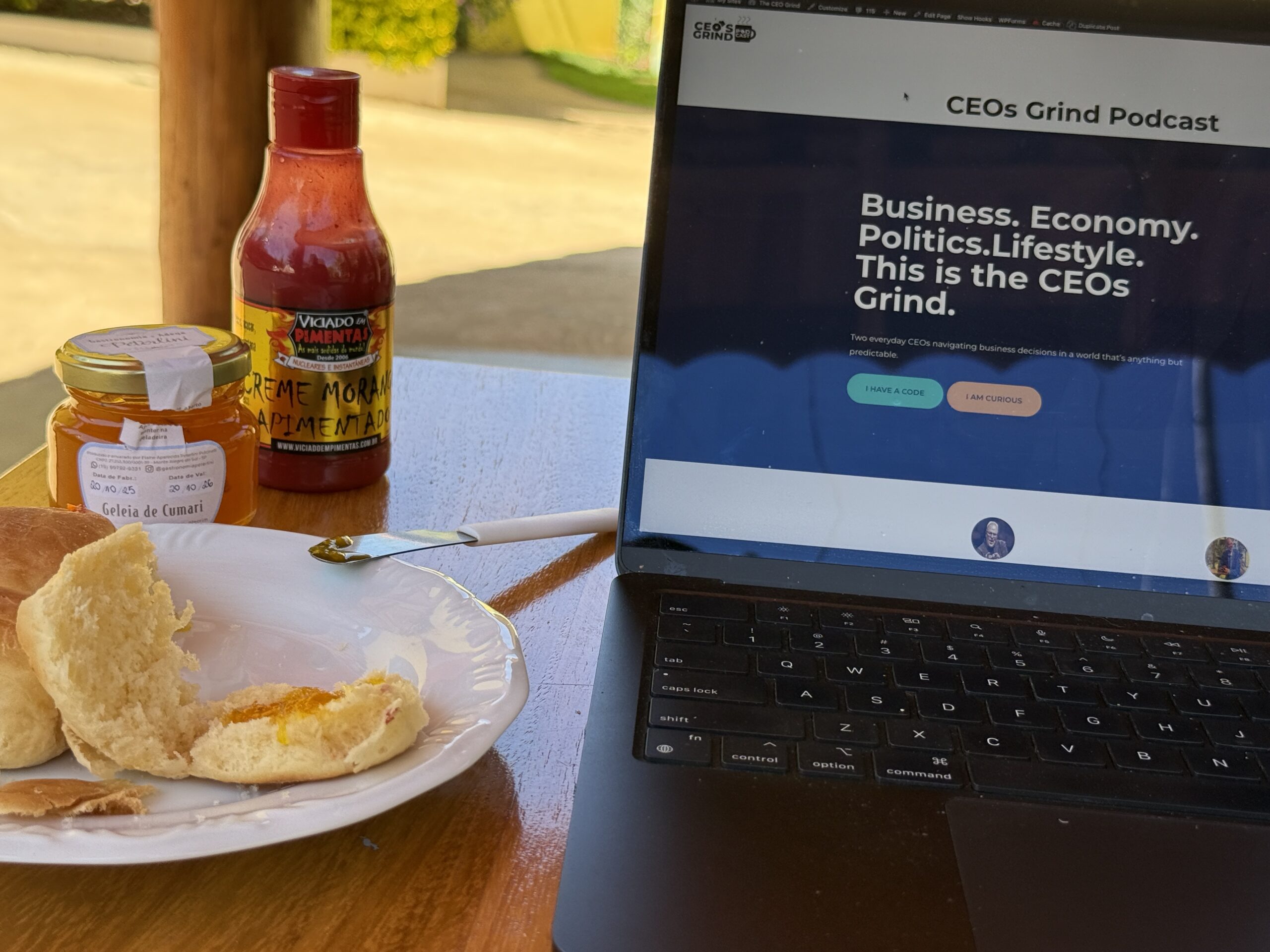 Vila Olímpia Alert: CEO’s Grind Hosts at Bar do Edu This Afternoon