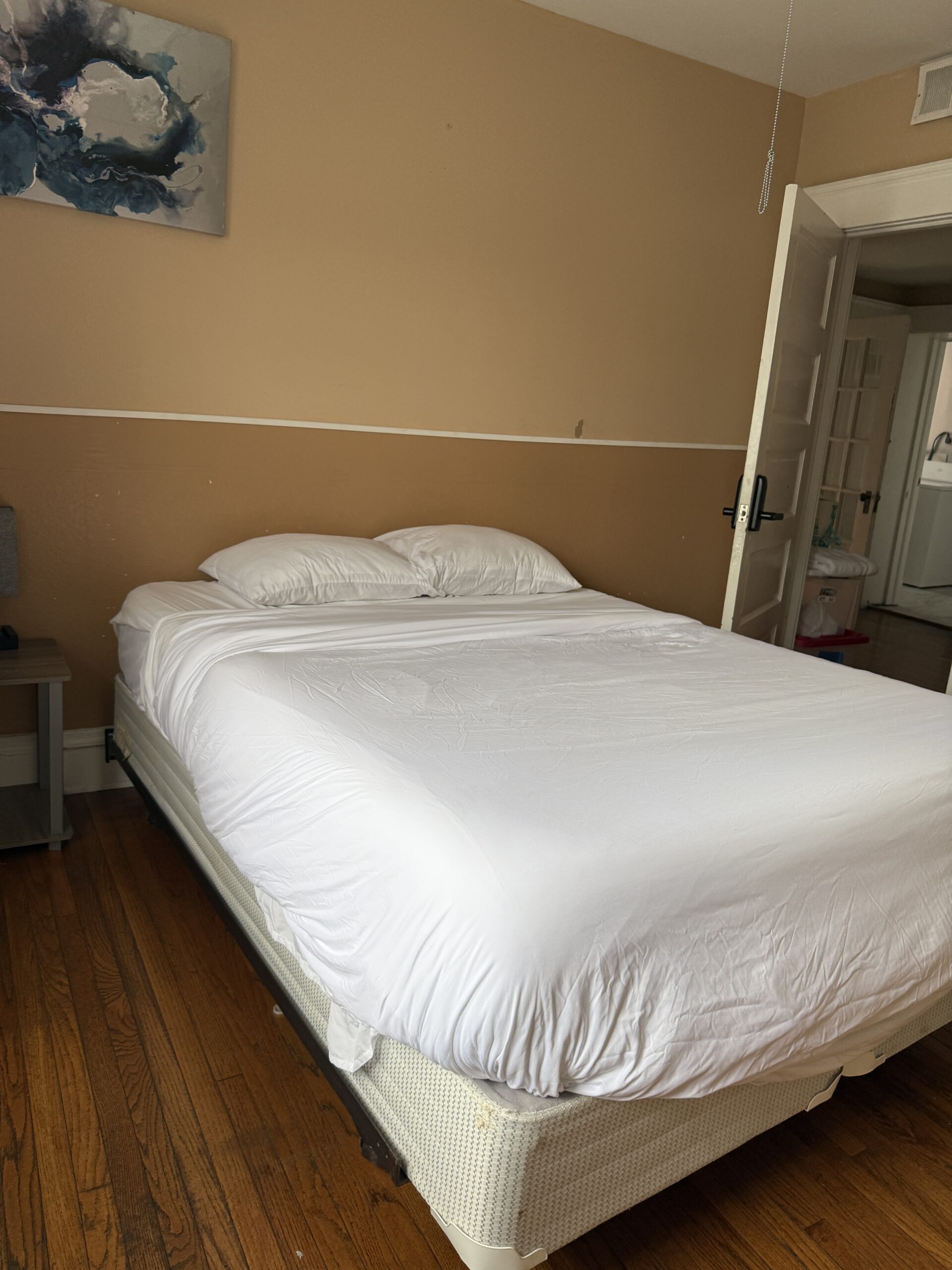 Puro Room